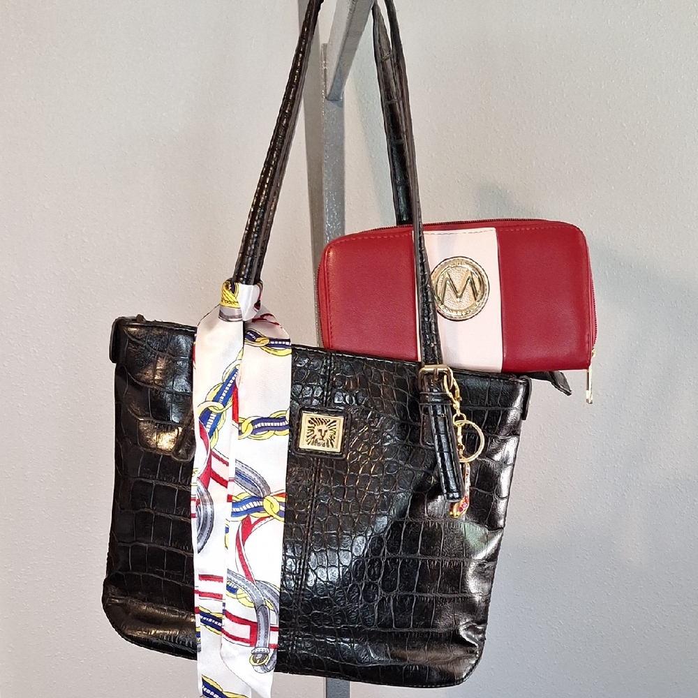 Elegant Black Crocodile Pattern Tote Bag with Red Wallet.